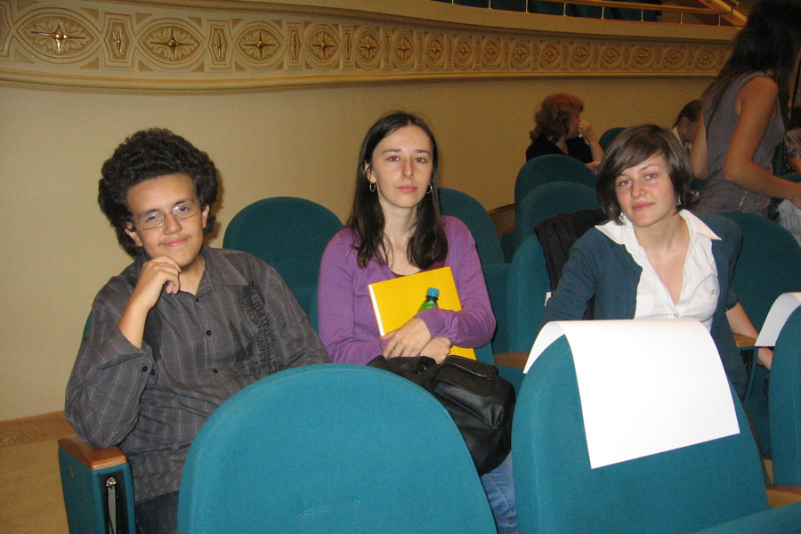 Progon b discontinued