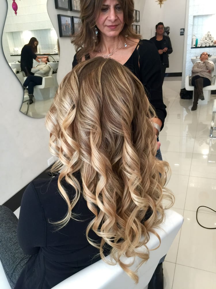 BloOuts Blow Dry Bar